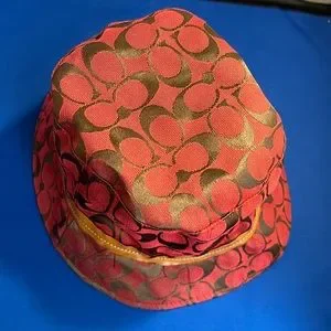 Coach | Accessories | Coach Signature Redbrown Bucket Hat  display picture 3